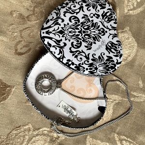 Brighton Opera Nexklace